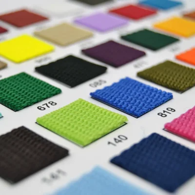 Farbmuster: Gurtbandfarben für Hundegeschirre